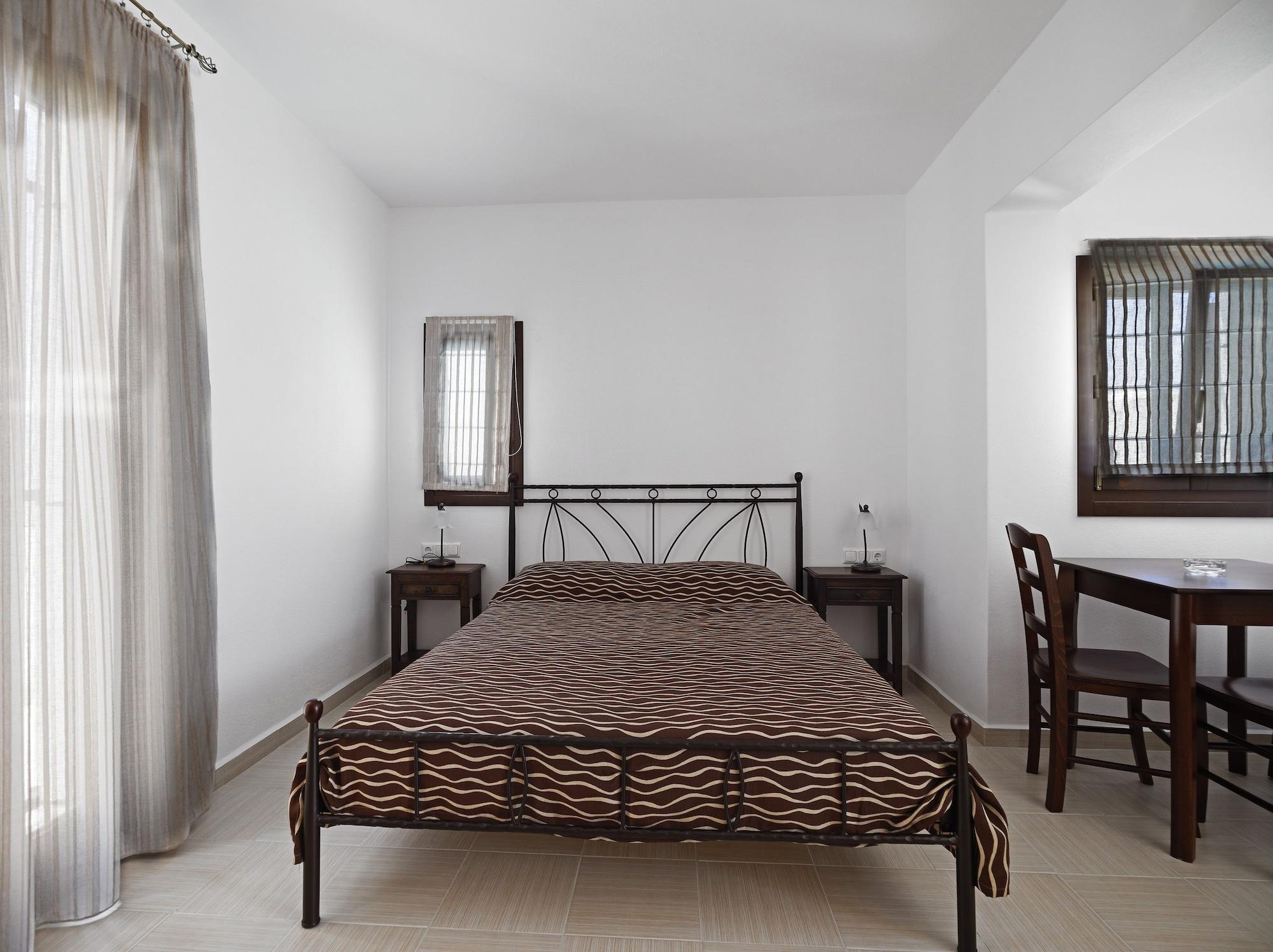 Anemomilos Beach Hotel Agia Anna  エクステリア 写真