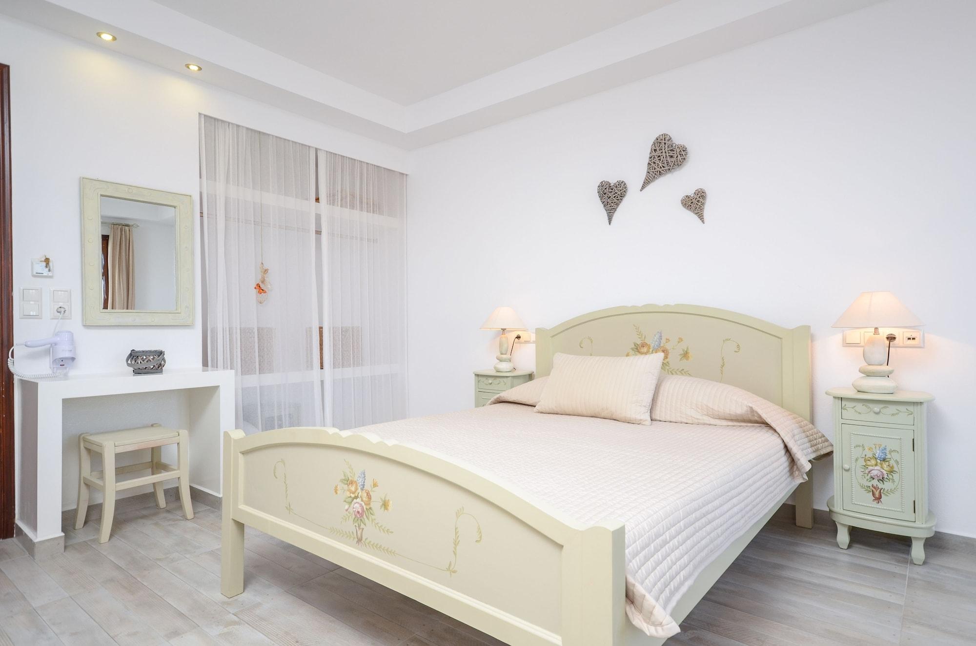 Anemomilos Beach Hotel Agia Anna  エクステリア 写真