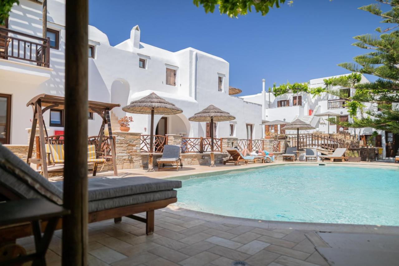 Anemomilos Beach Hotel Agia Anna  エクステリア 写真