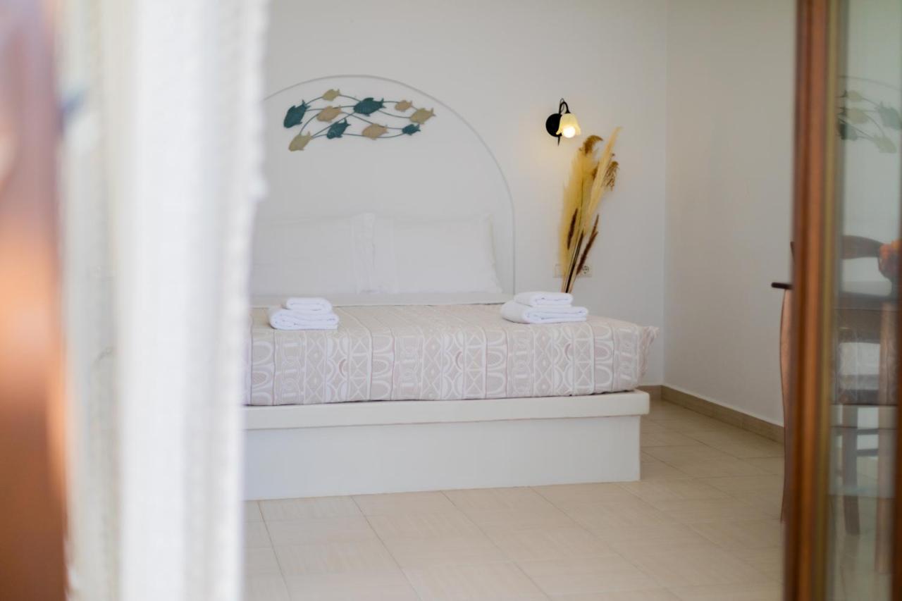 Anemomilos Beach Hotel Agia Anna  エクステリア 写真