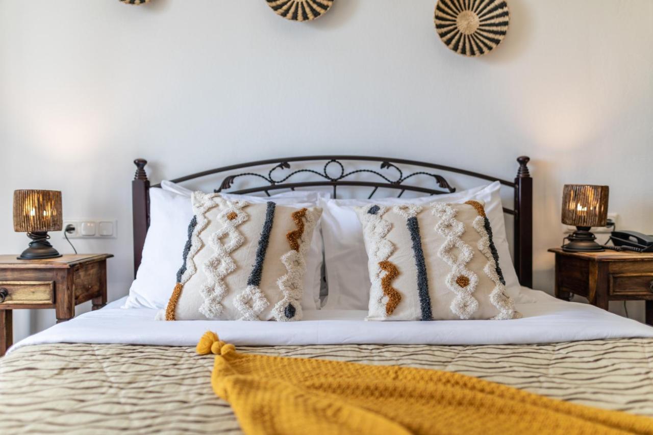 Anemomilos Beach Hotel Agia Anna  エクステリア 写真